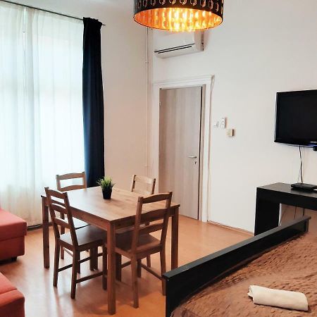 Mia Casa Apartment Будапеща Екстериор снимка